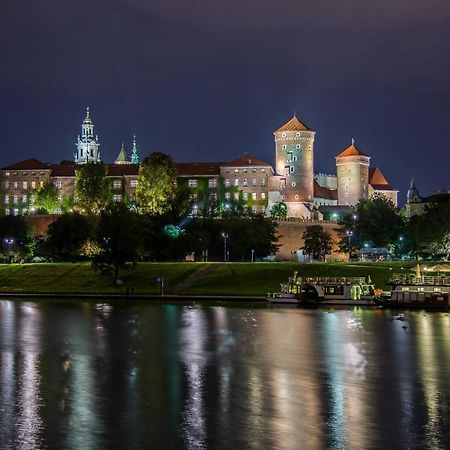 Art Apartment Krakow Bagian luar foto